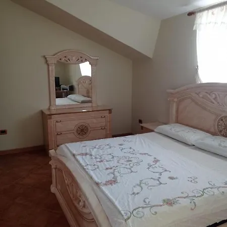 Sokoli, Enjoy Sunset At This Spacious * Tirana